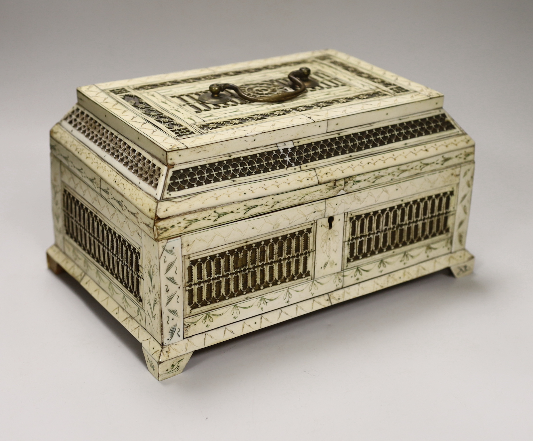 An early 19th century Napoleonic bone veneered Prisoner of War casket, 27.5cm wide